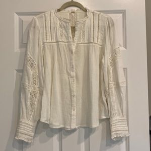 Excellent condition Free People white blouse!